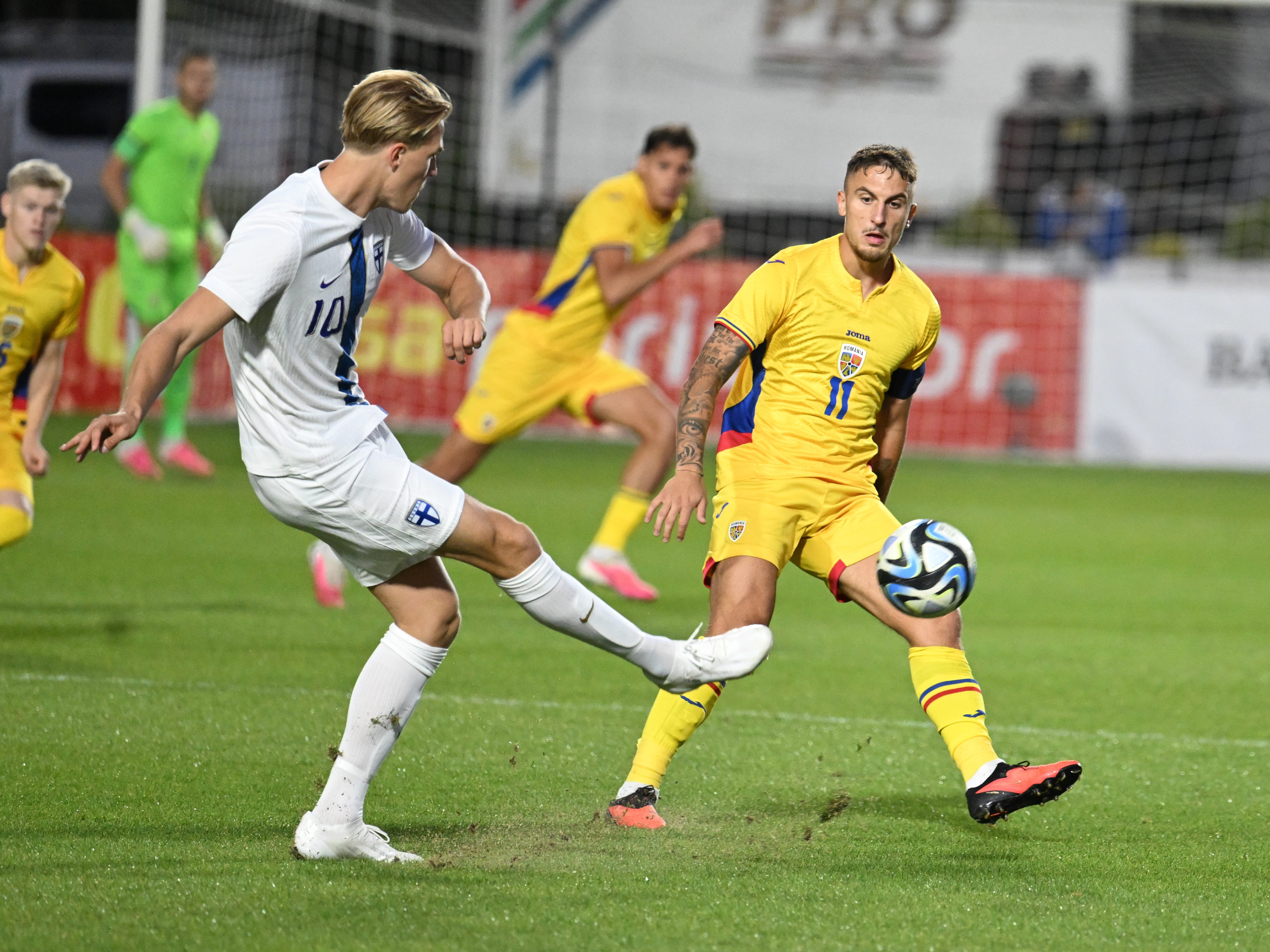 România U21 - Finlanda U21 0-1, ACUM pe VOYO și Pro Arena. Ocazie imensă ratată de Burnete
