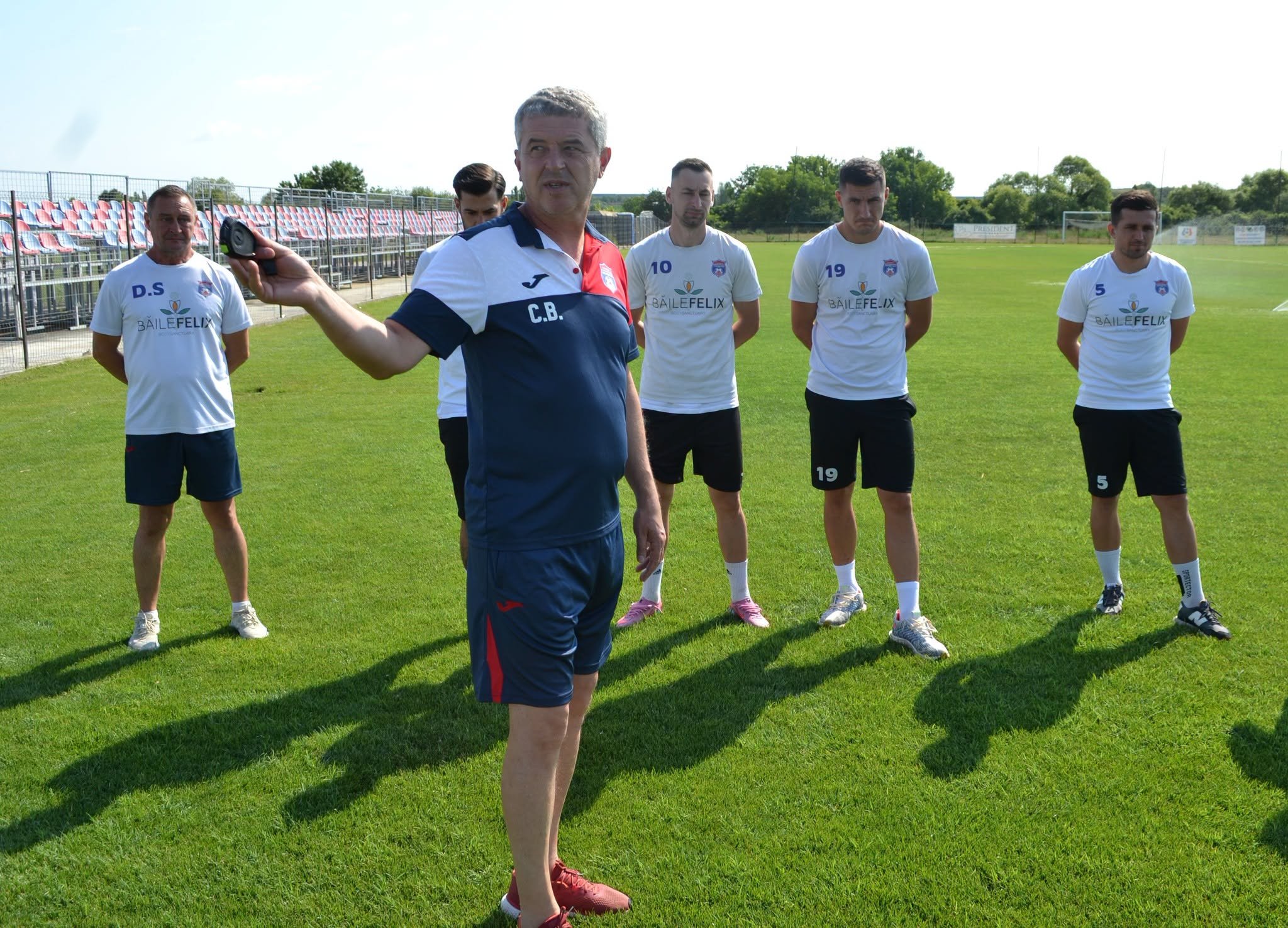 Fostul fundaș de la Dinamo și FC Brașov, aproape de tragedie. A făcut infarct pe drumul de întoarcere de la meci