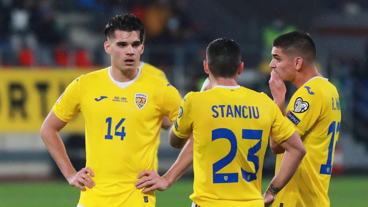Hagi, pus pe butuci de... Hagi! Ce nu ni s-a spus după rezultatele catastrofale din Nations League
