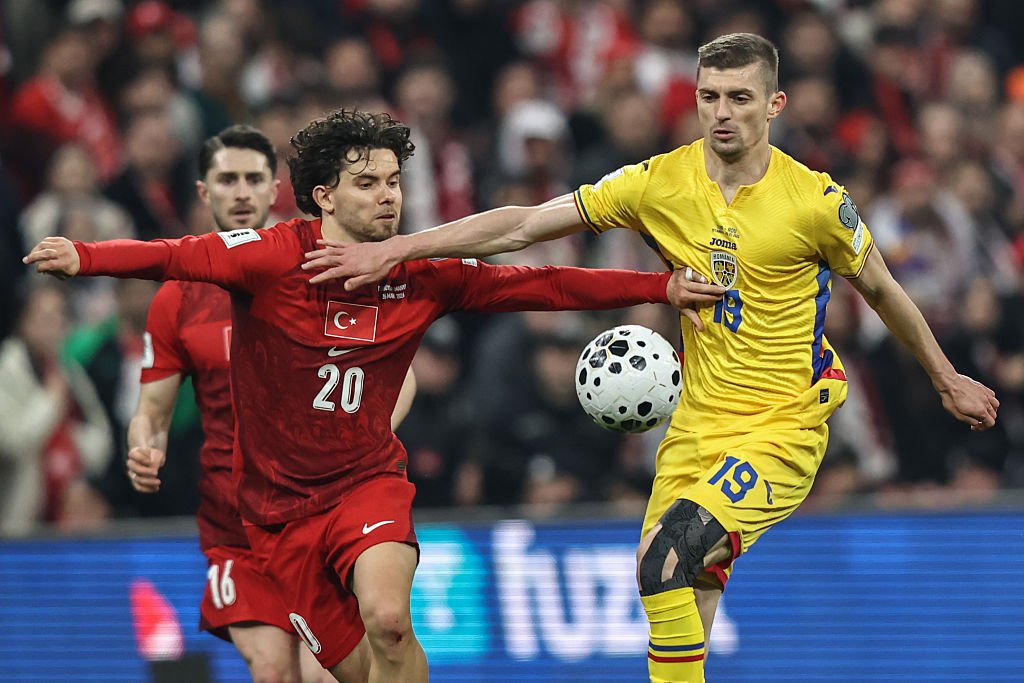 Manchester United insistă pentru transferul fotbalistului care ne-a barat drumul către Mondial! Premier League, EXCLUSIV pe VOYO