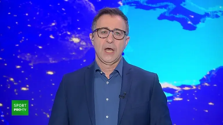 Robert Niță s-a pierdut printre mașinile de sute de mii de euro expuse la salonul auto de la București