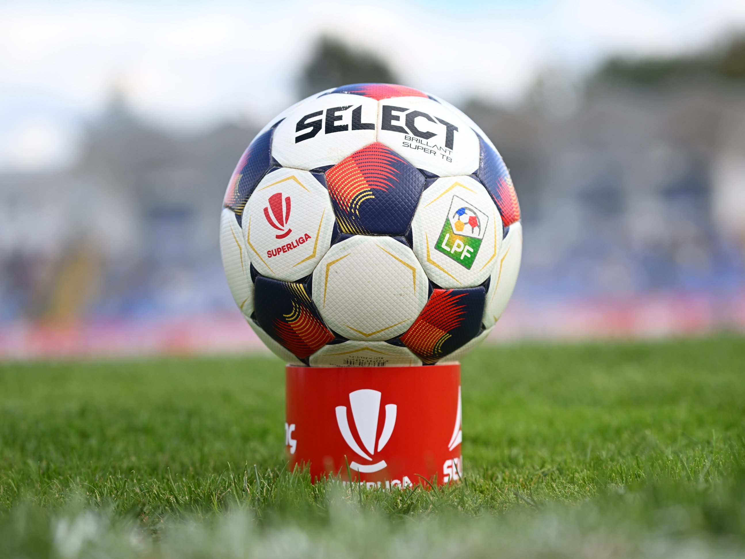 LPF a anunțat programul etapelor 13 și 14 din Superliga! Când se joacă FCSB - Rapid