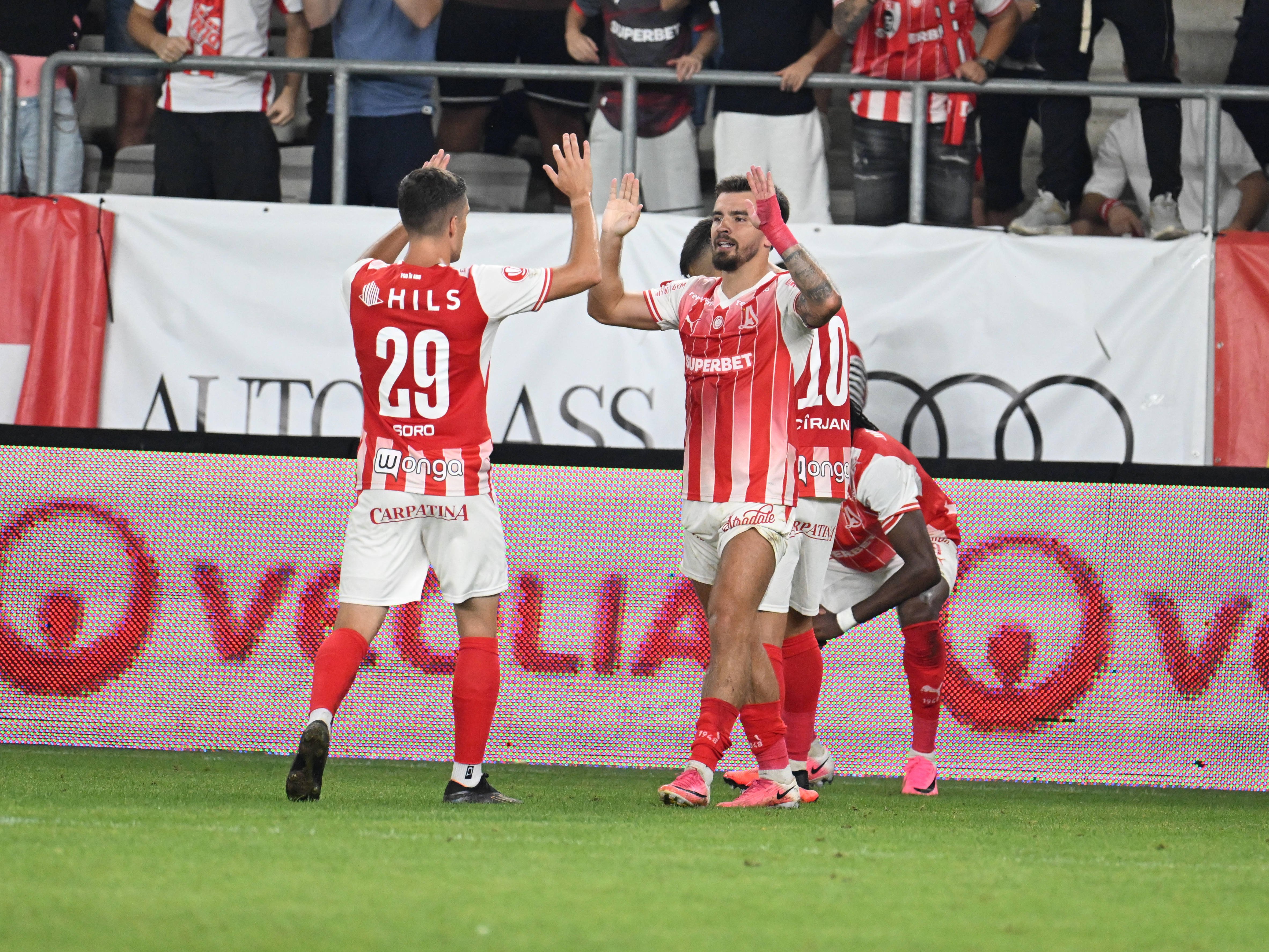 Sepsi OSK - Dinamo, ACUM pe Sport.ro. Soro dublează avantajul „câinilor”