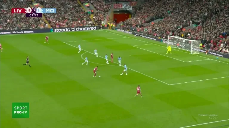 Ryan Gravenberch, eliminat în Liverpool - Manchester City (min. 62)