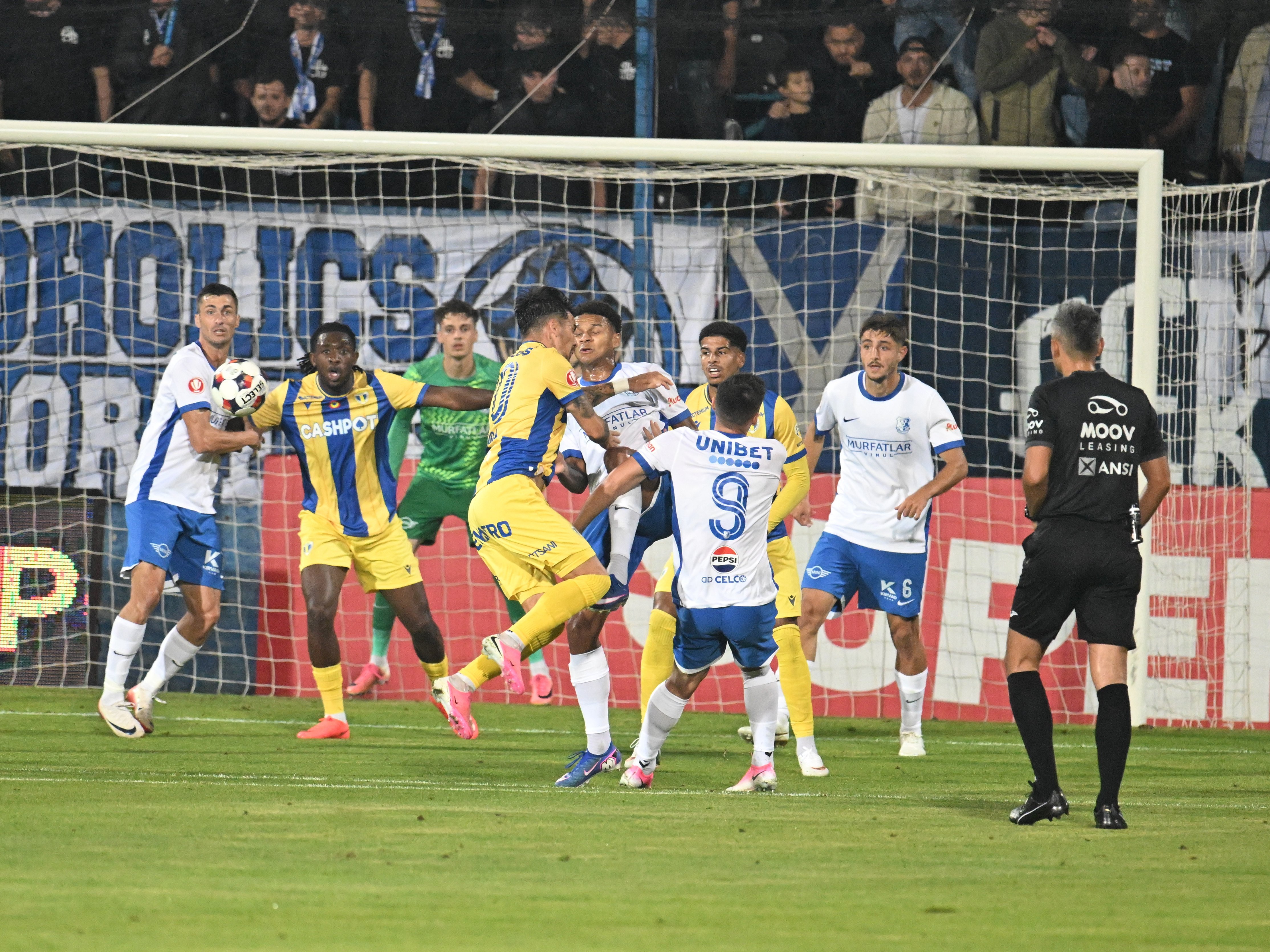 Farul Constanța - Petrolul Ploiești 2-1, ACUM pe Sport.ro. Start în partea secundă!