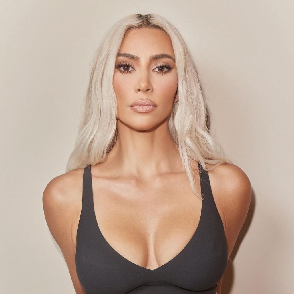 Kim kardashian 1