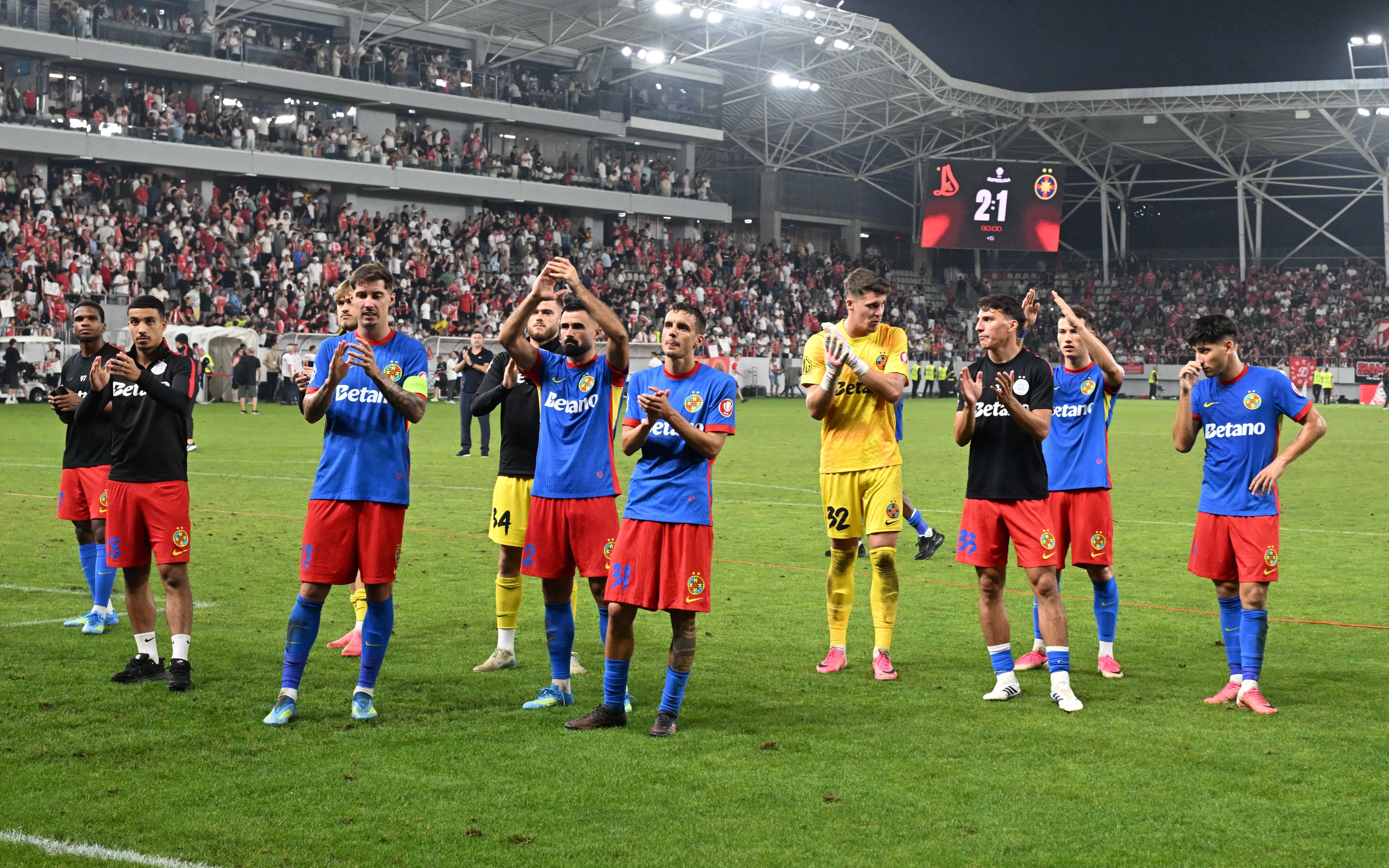 OUT! ”Ignorat” și de Reghecampf, își pregătește bagajele și în iarnă pleacă de la FCSB
