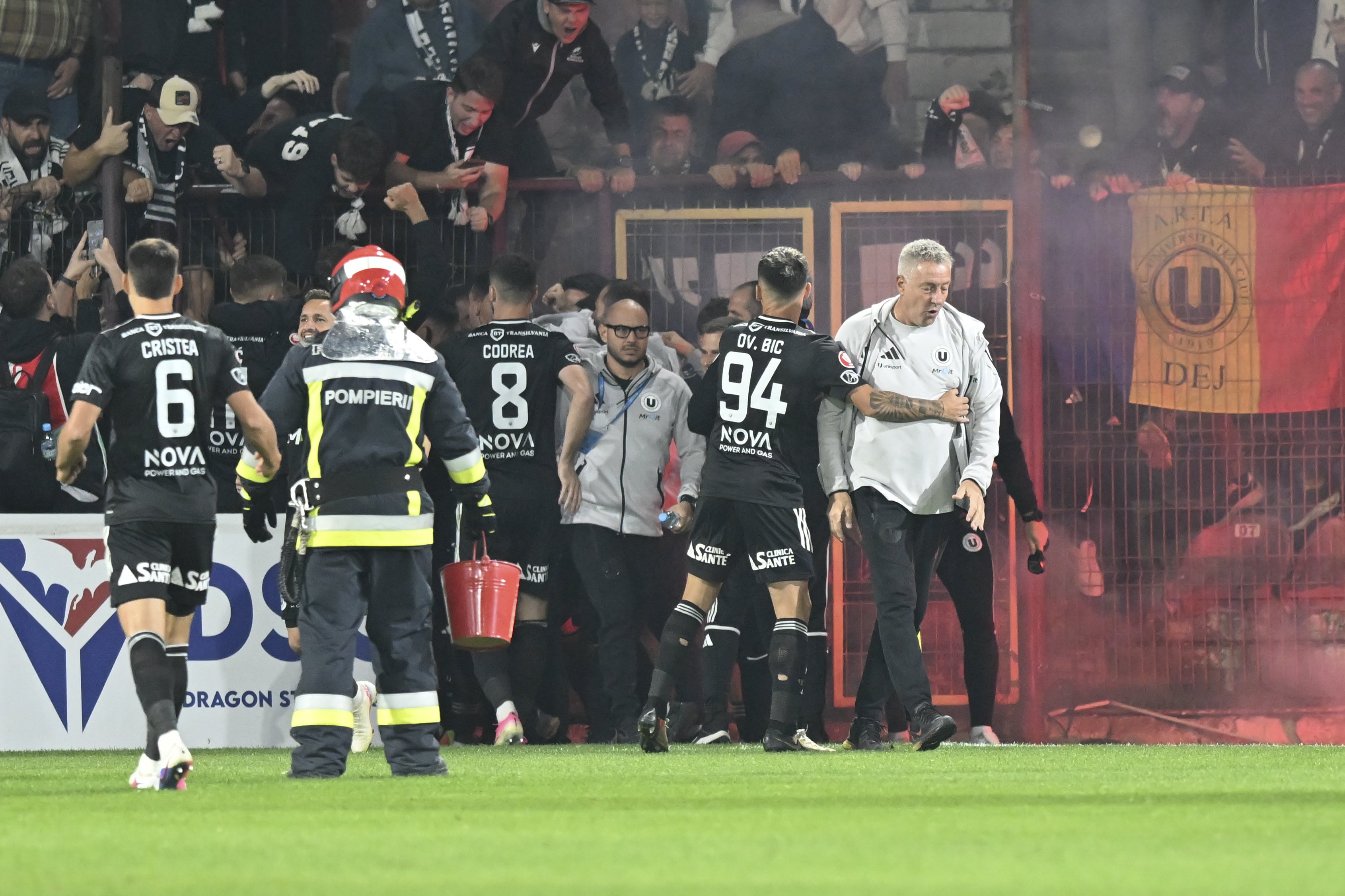 U Cluj - Rapid, ACUM pe Sport.ro. Lovitură pentru Daniel Pancu! Macalou deschide scorul în minutul 2