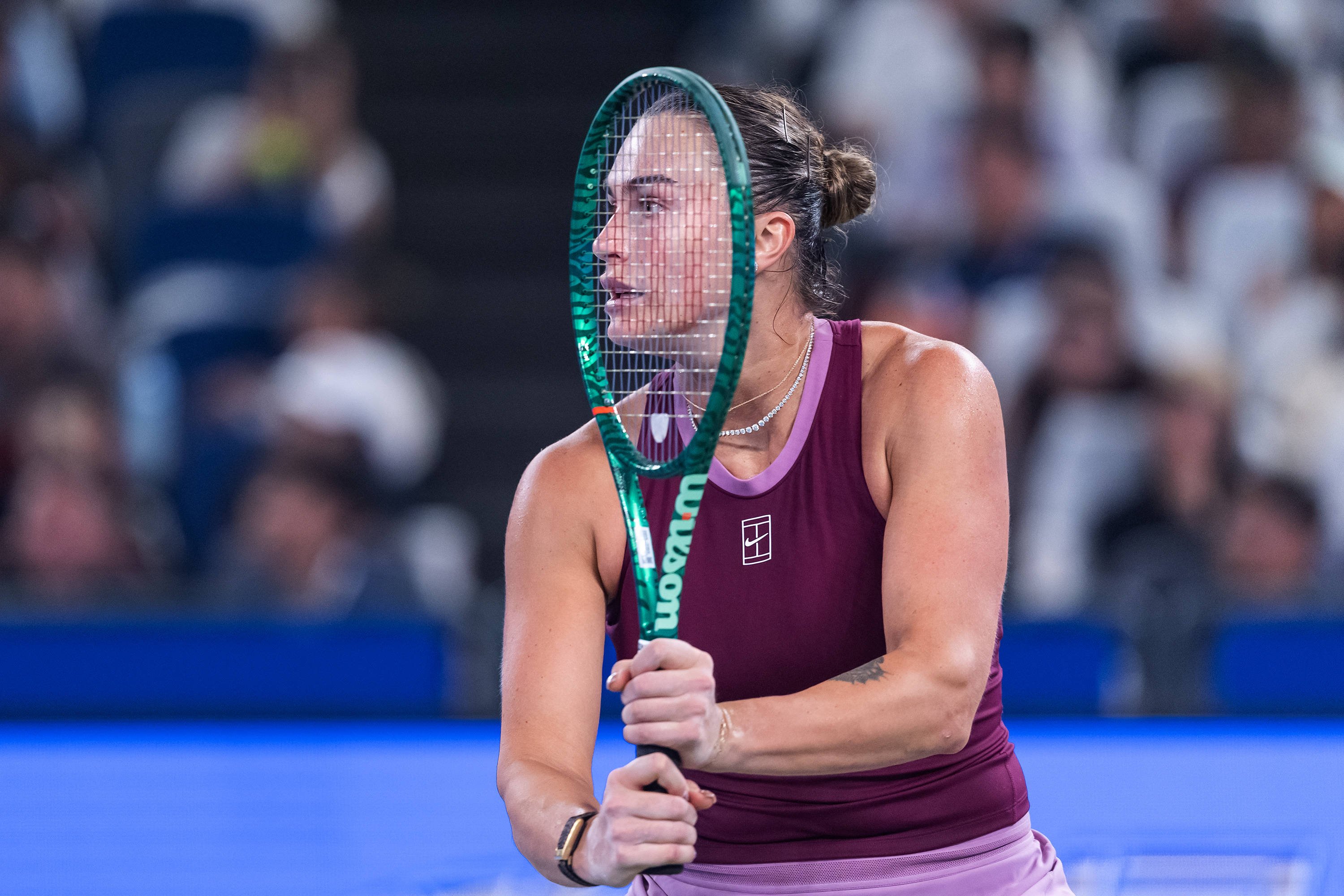 Sabalenka, de nerecunoscut: prietena Badosa a admis că are probleme. Bielorusa a salvat degeaba nouă mingi de meci, la Wuhan