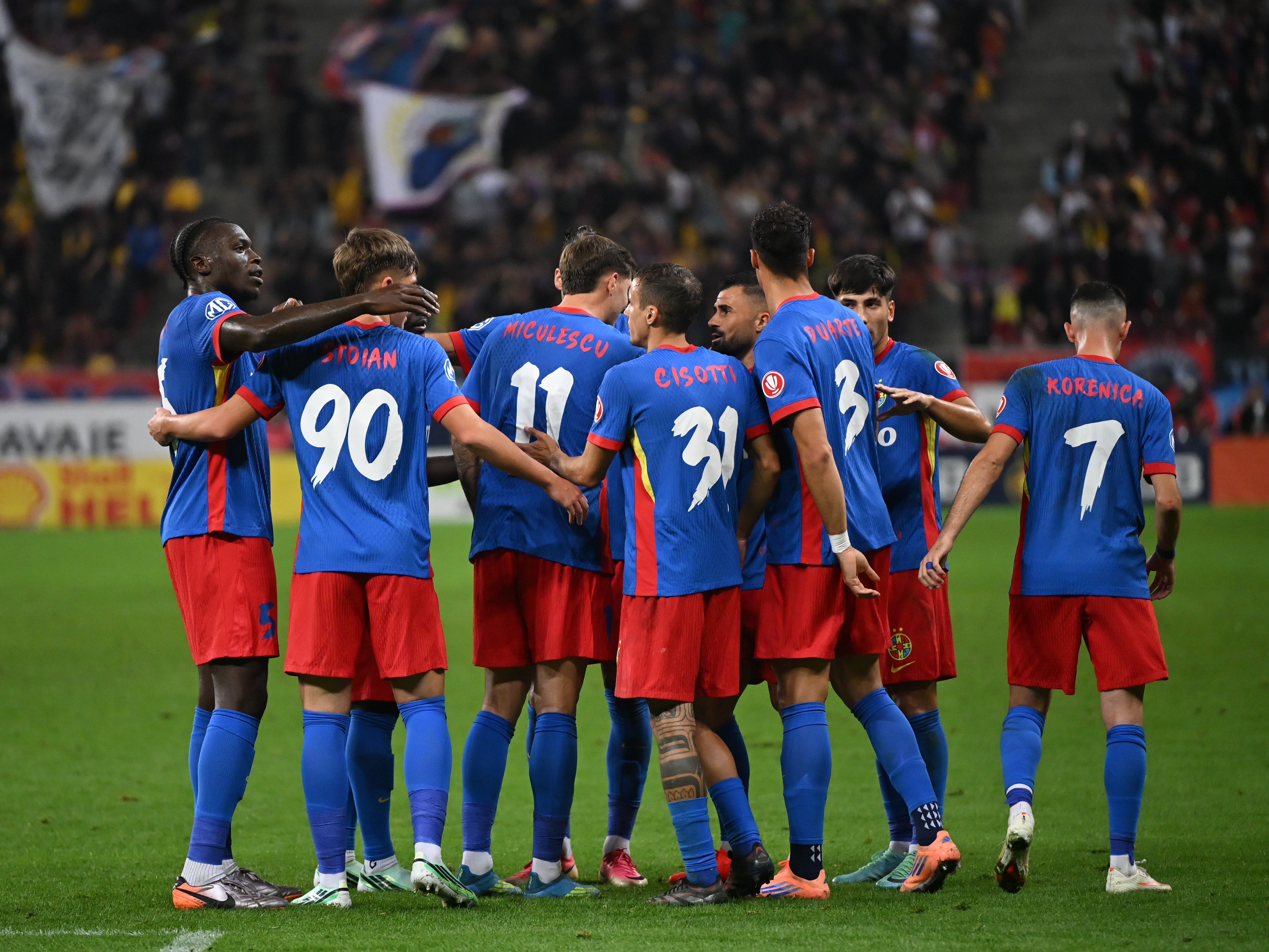 Lovitură pentru Reghecampf! Cel mai în formă jucător de la FCSB, OUT