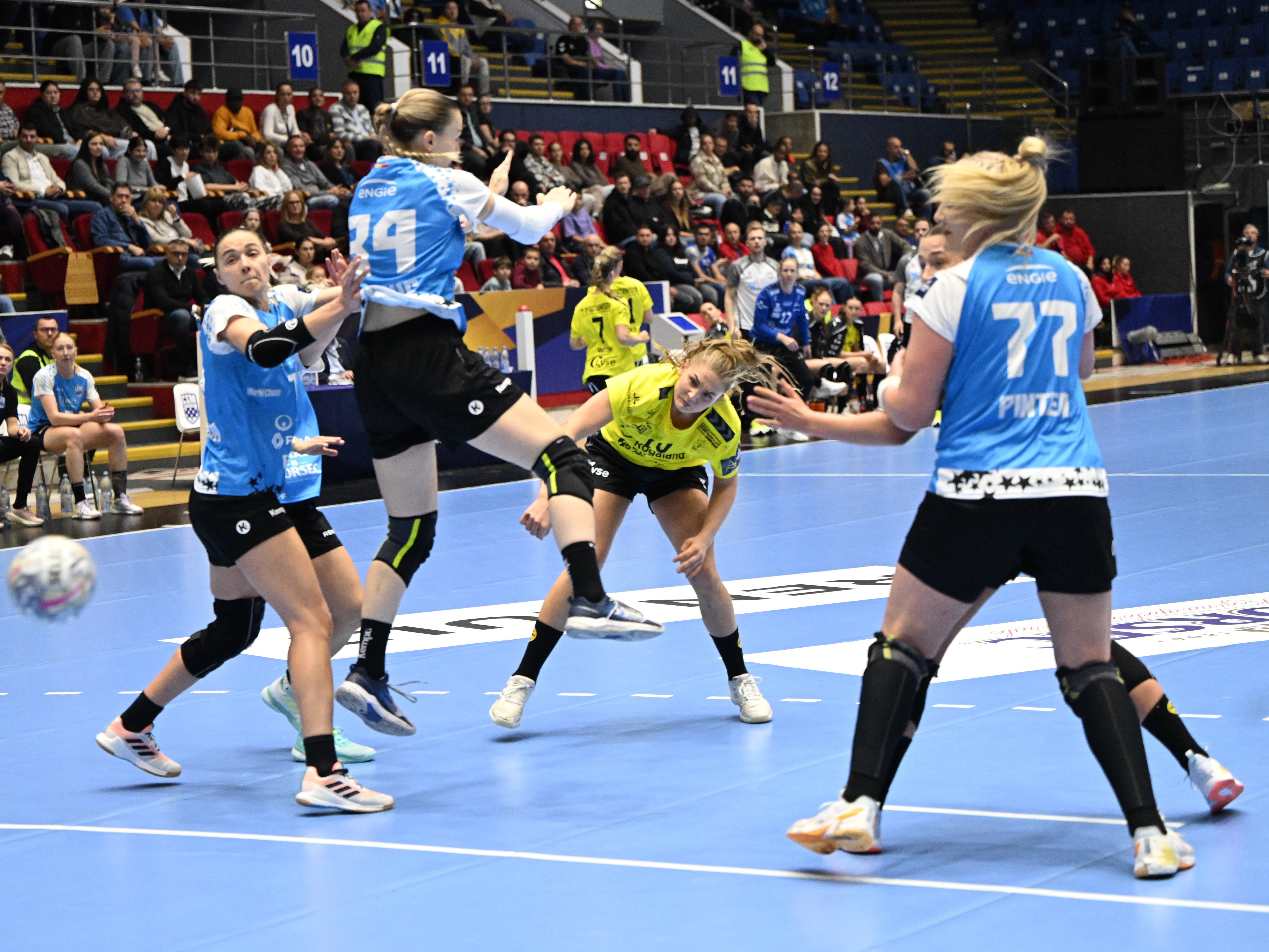 Csm bucuresti sola handballklubb liga campionilor 18102026 2