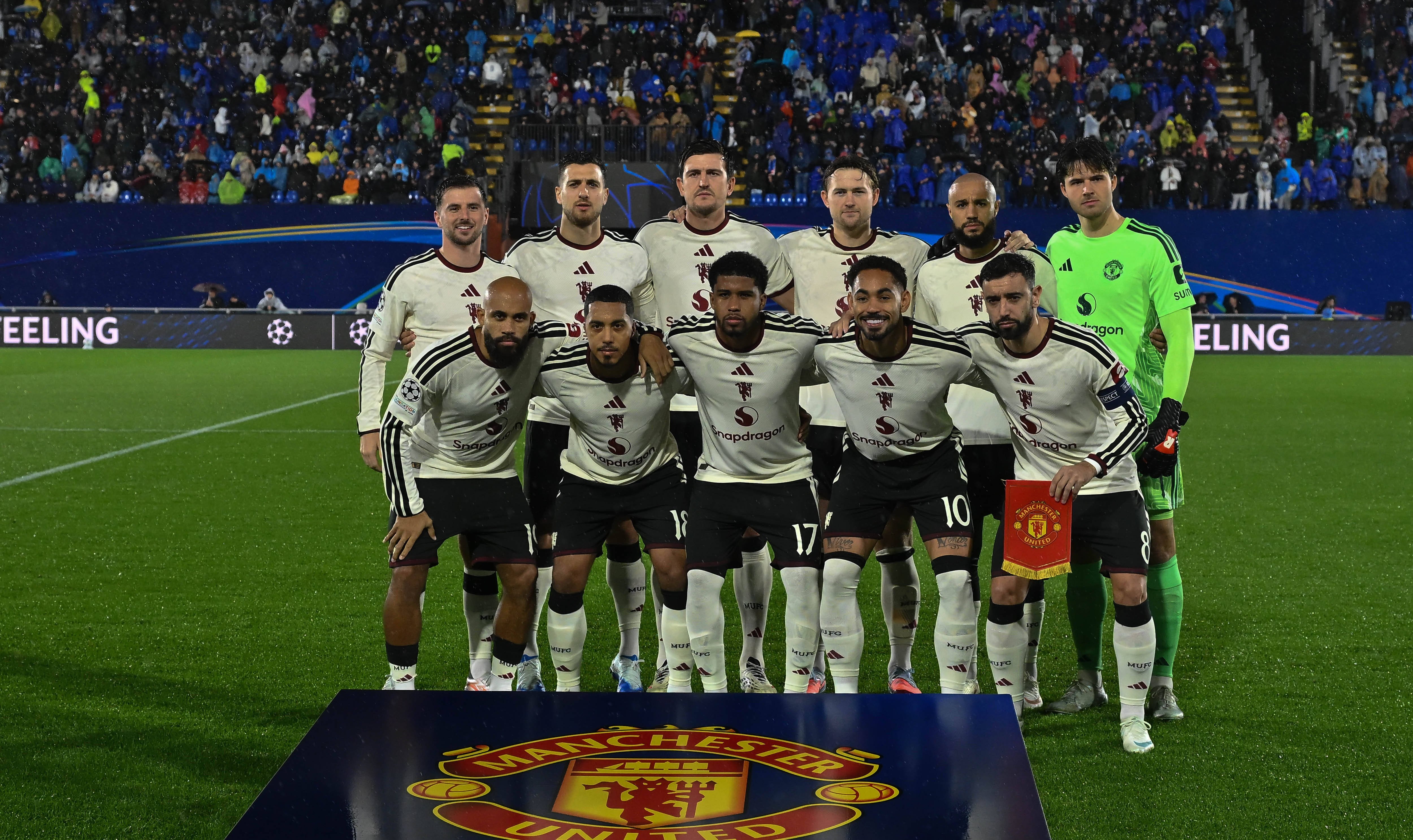 Englezii, uluiți după ce Manchester United a fost călcată în picioare de Como: ”El va avea de suferit!”