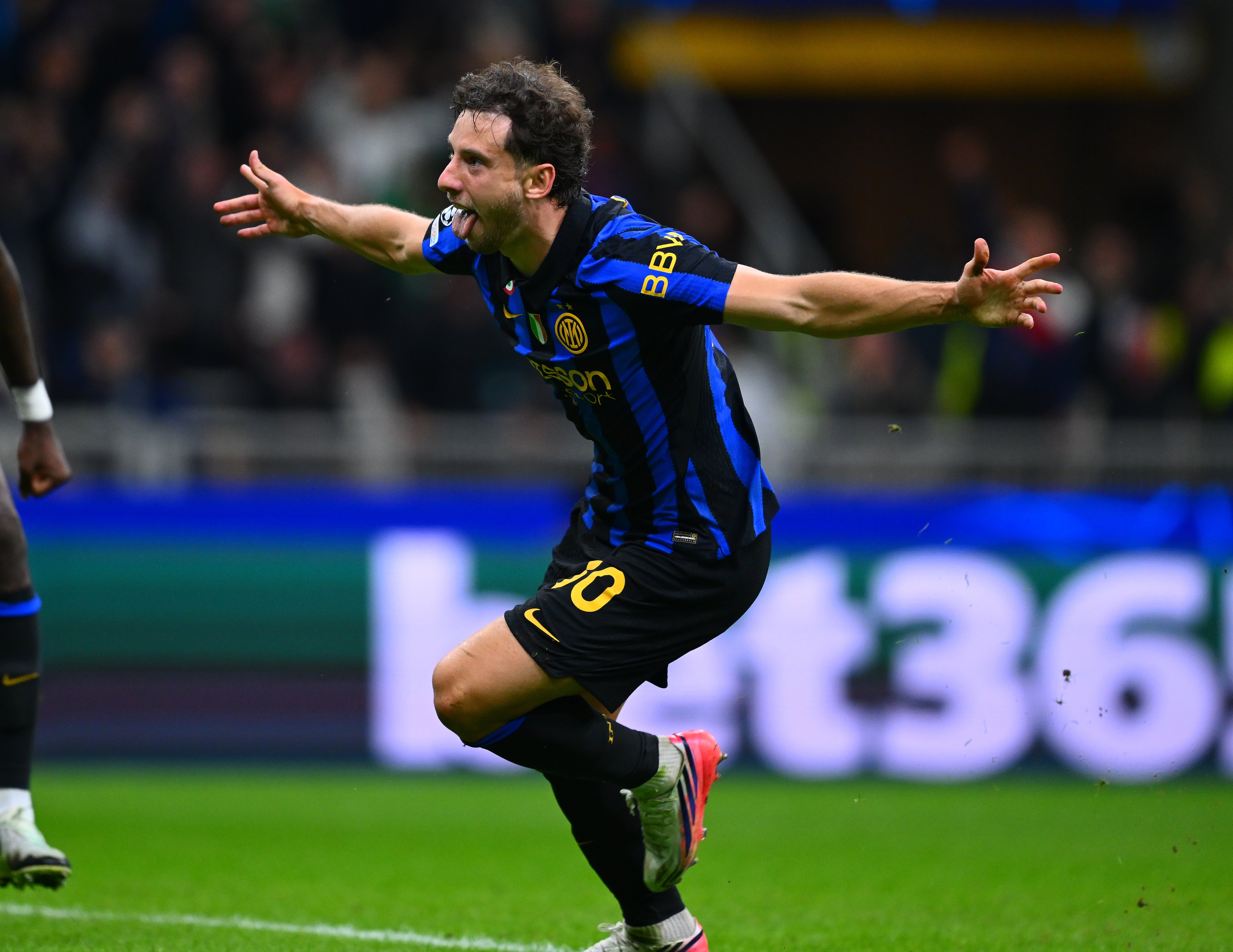 Inter - Șahtior 1-0, ACUM, în Champions League. Chivu respiră și dă lovitura în 10 oameni!
