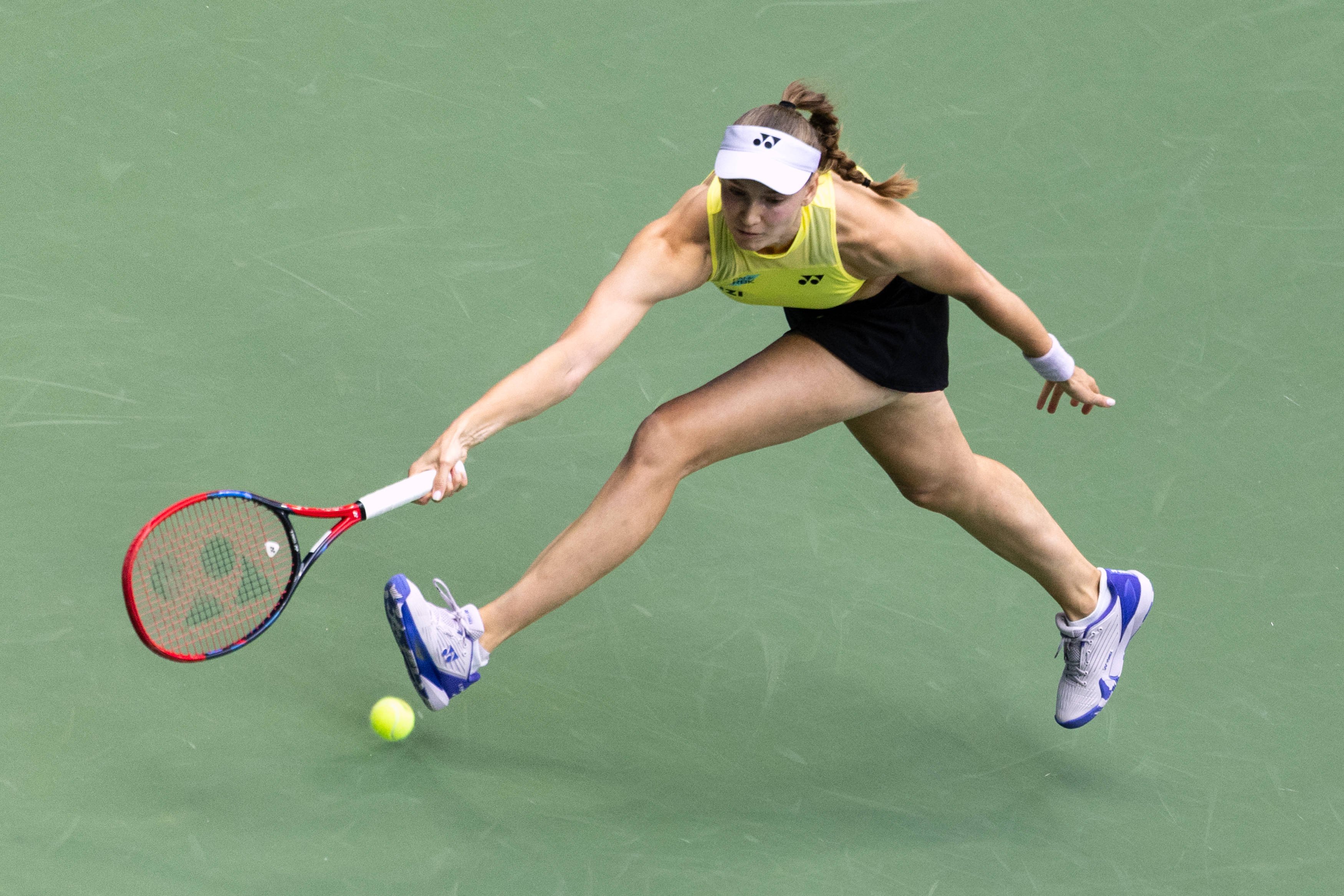 Elena Rybakina, victorie cu final neașteptat la Ningbo! Adversara sa s-a retras în lacrimi la 0-5