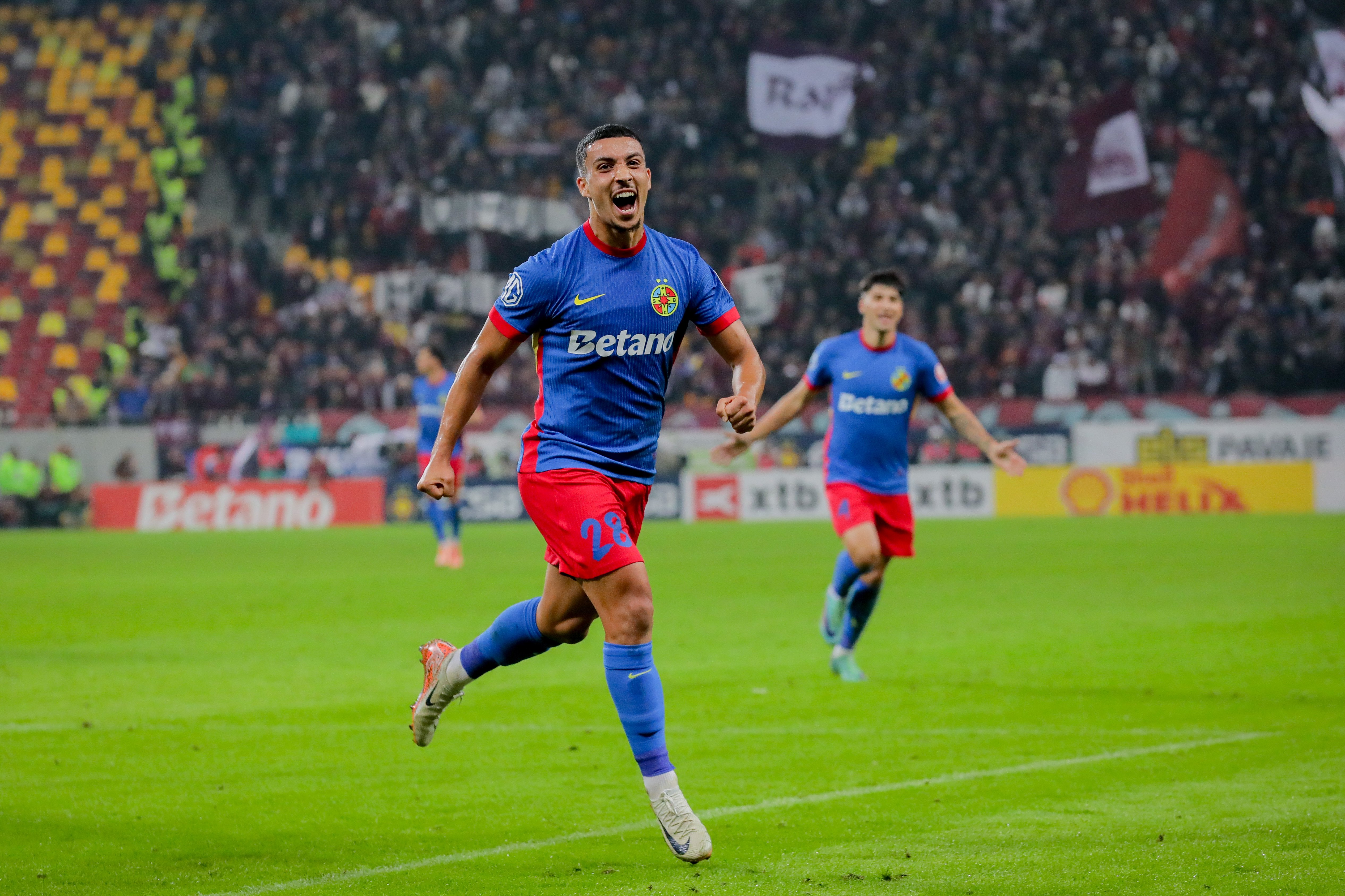 Boutoutaou, mesaj direct pentru MM Stoica și Reghecampf după "explozia" din FCSB - Rapid 4-1