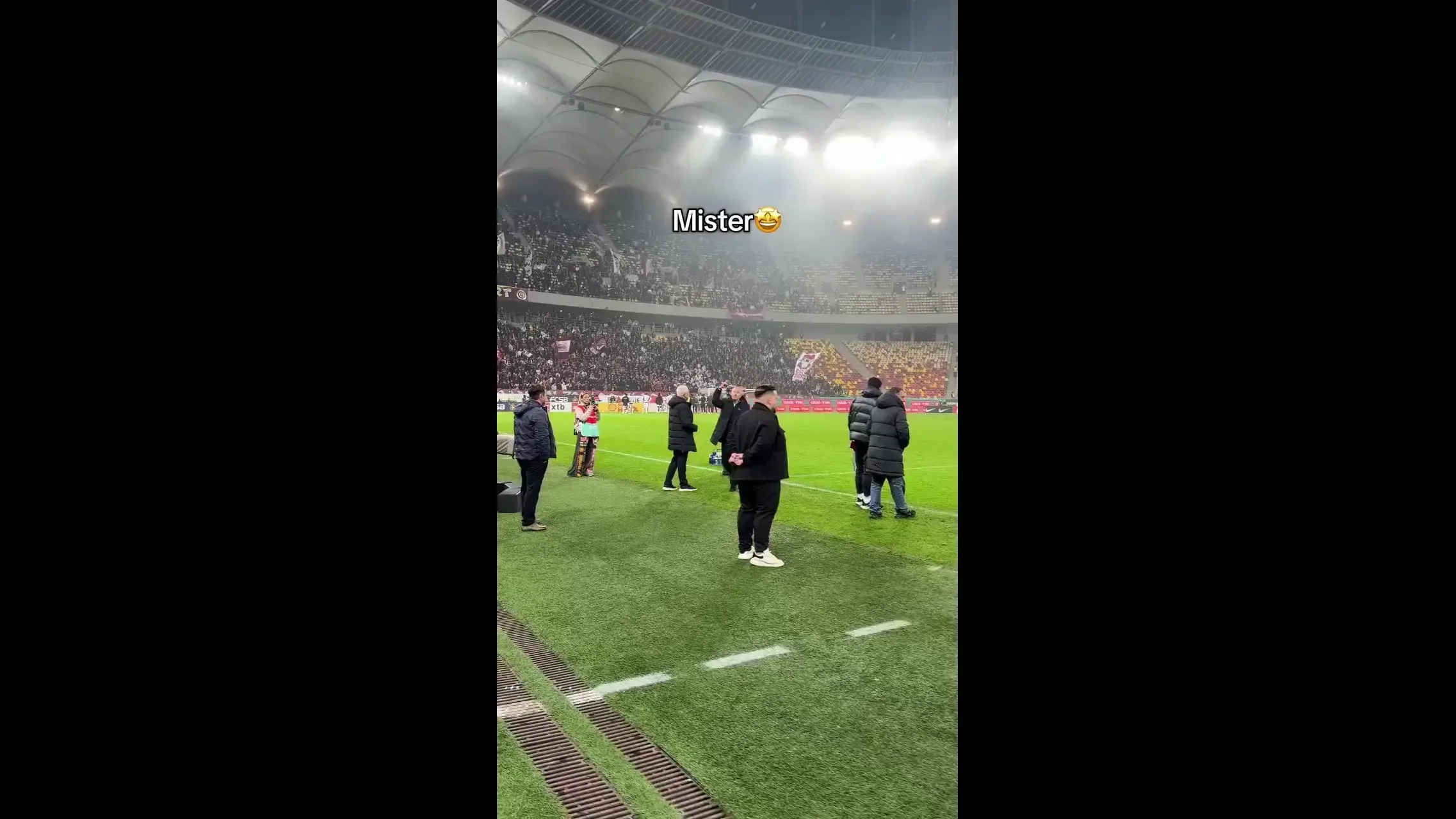Gestul făcut de Laurențiu Reghecampf după ce FCSB a spulberat Rapid în derby