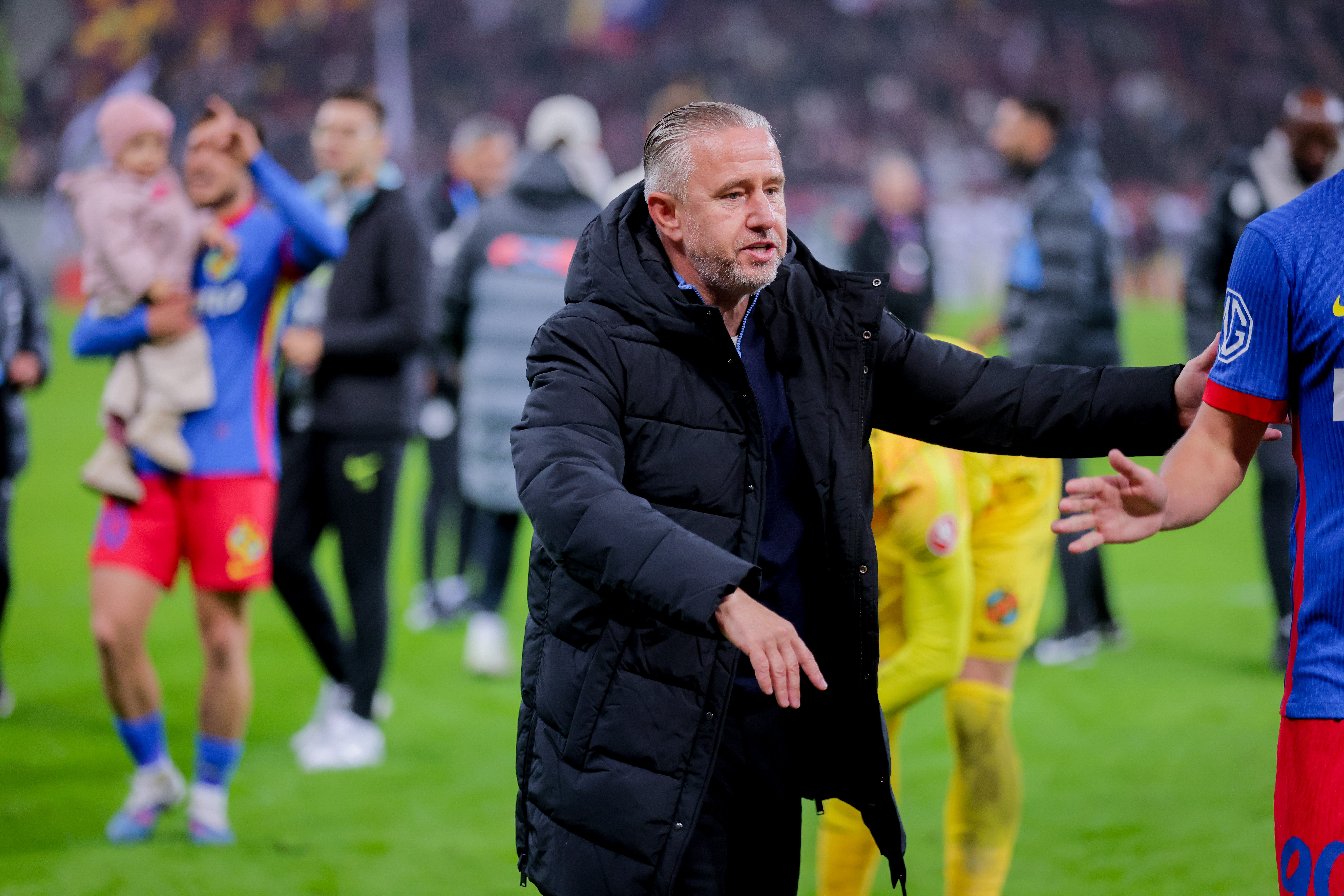 "L-a enervat pe Reghe!" FCSB schimbă un titular după victoria cu Rapid
