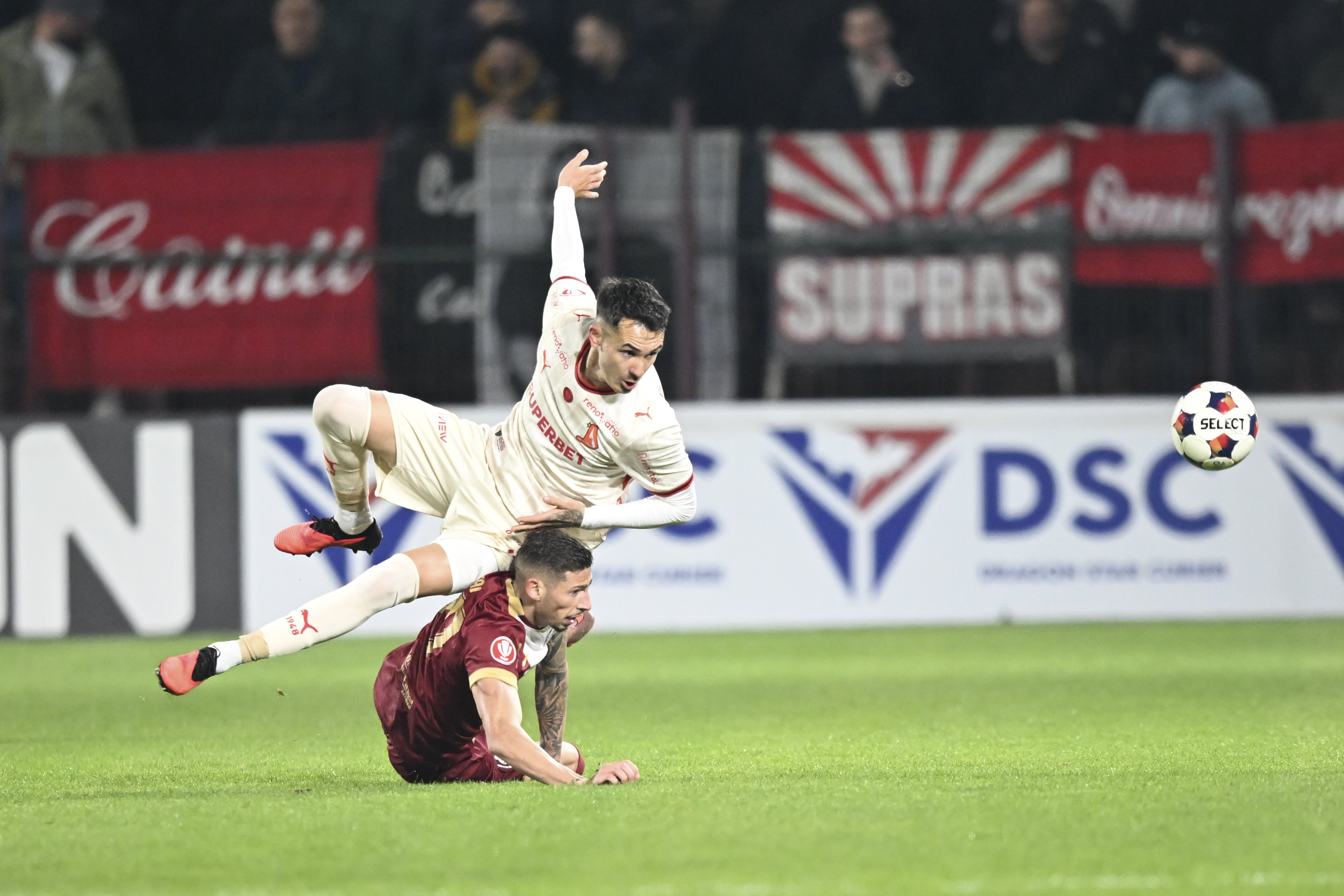 Cum arată Superliga după CFR Cluj - Dinamo 2-2. Poate fi etapa Craiovei