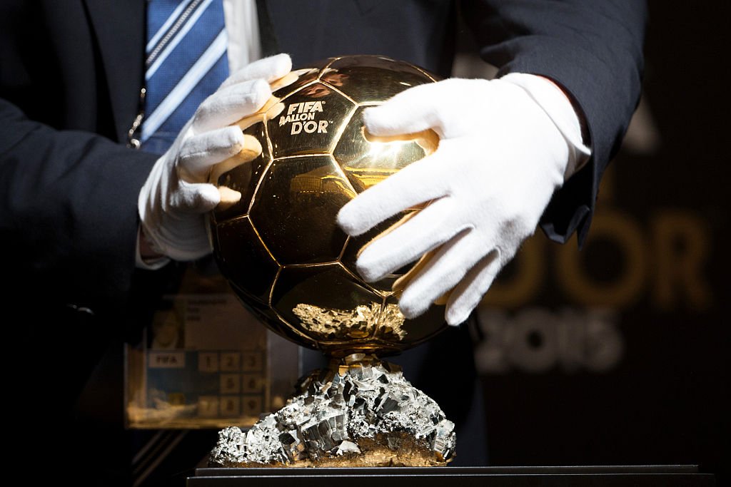 Lista completă a câștigătorilor Balonul de Aur. Fotbaliști din Ungaria, Scoția, Bulgaria, URSS, Liberia, Ucraina și Irlanda de Nord, printre laureați