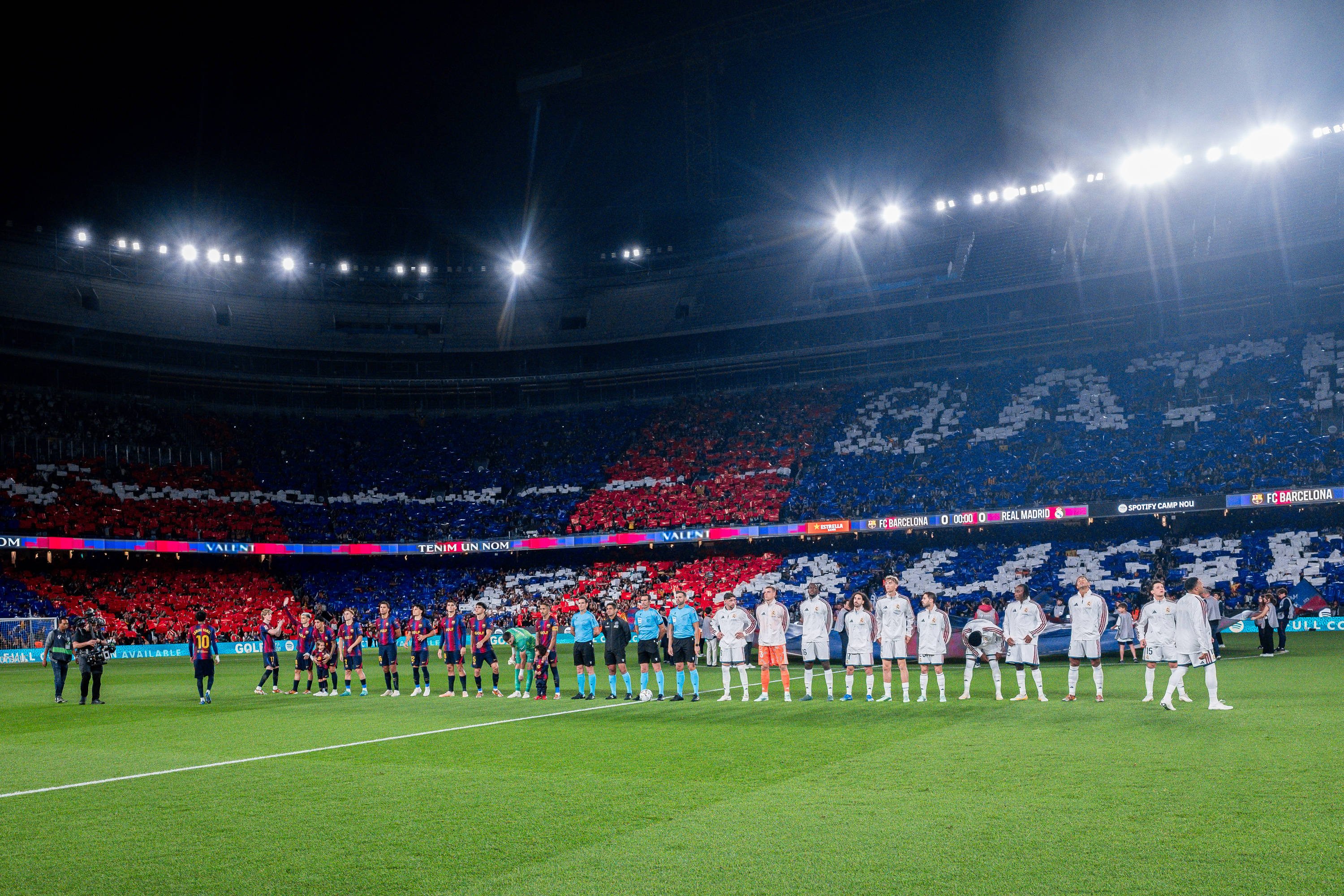 Real Madrid – Barcelona, război pe piața transferurilor după derby-ul din La Liga! Îl vor pe "fotbalistul momentului"