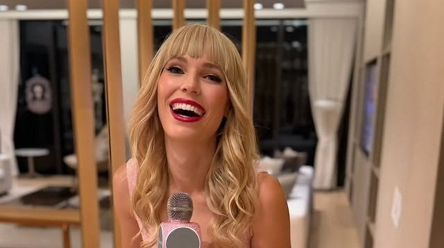 I-a adus Simonei Halep una dintre marile suferințe ale vieții, iar acum s-a costumat în Taylor Swift