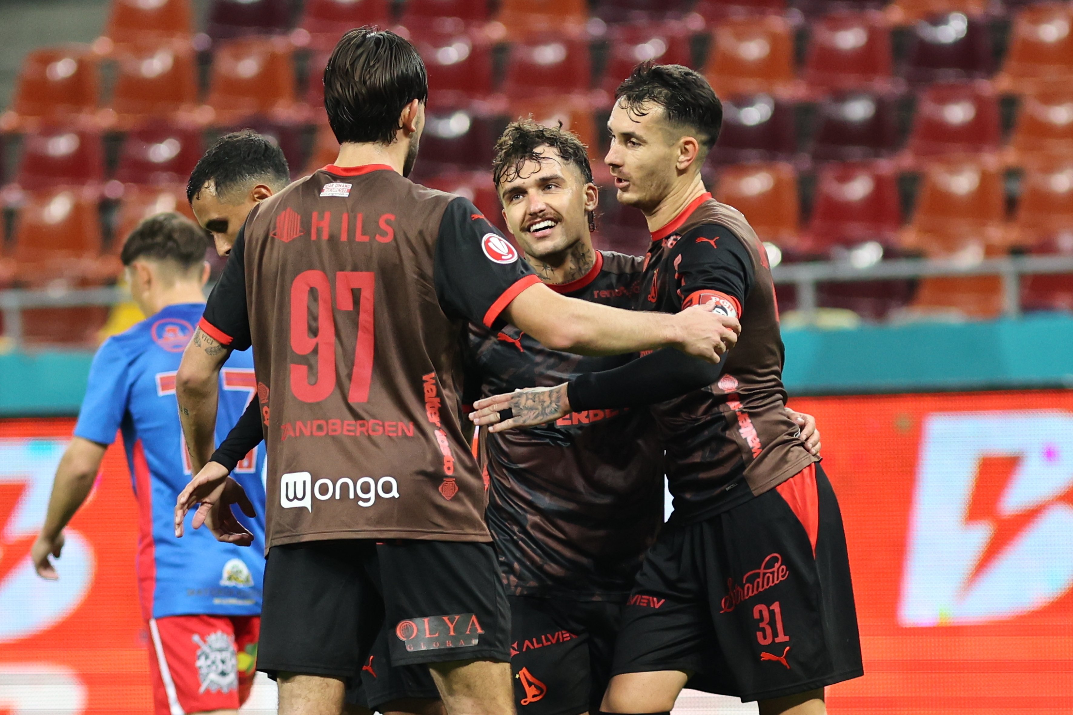 Dinamo - Chindia Târgoviște ACUM! Diogo Pinto face un meci NEBUN, 7 goluri pe Arena Națională
