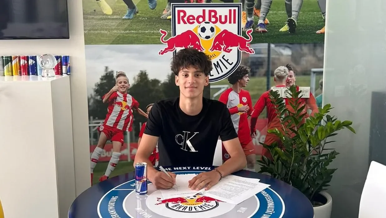 De la Cernica la RB Salzburg: Povestea lui Andrei Duță, descoperit de Marius Baciu și transferat în Austria pe o sumă record. Drama accidentărilor și calea spre antrenorat