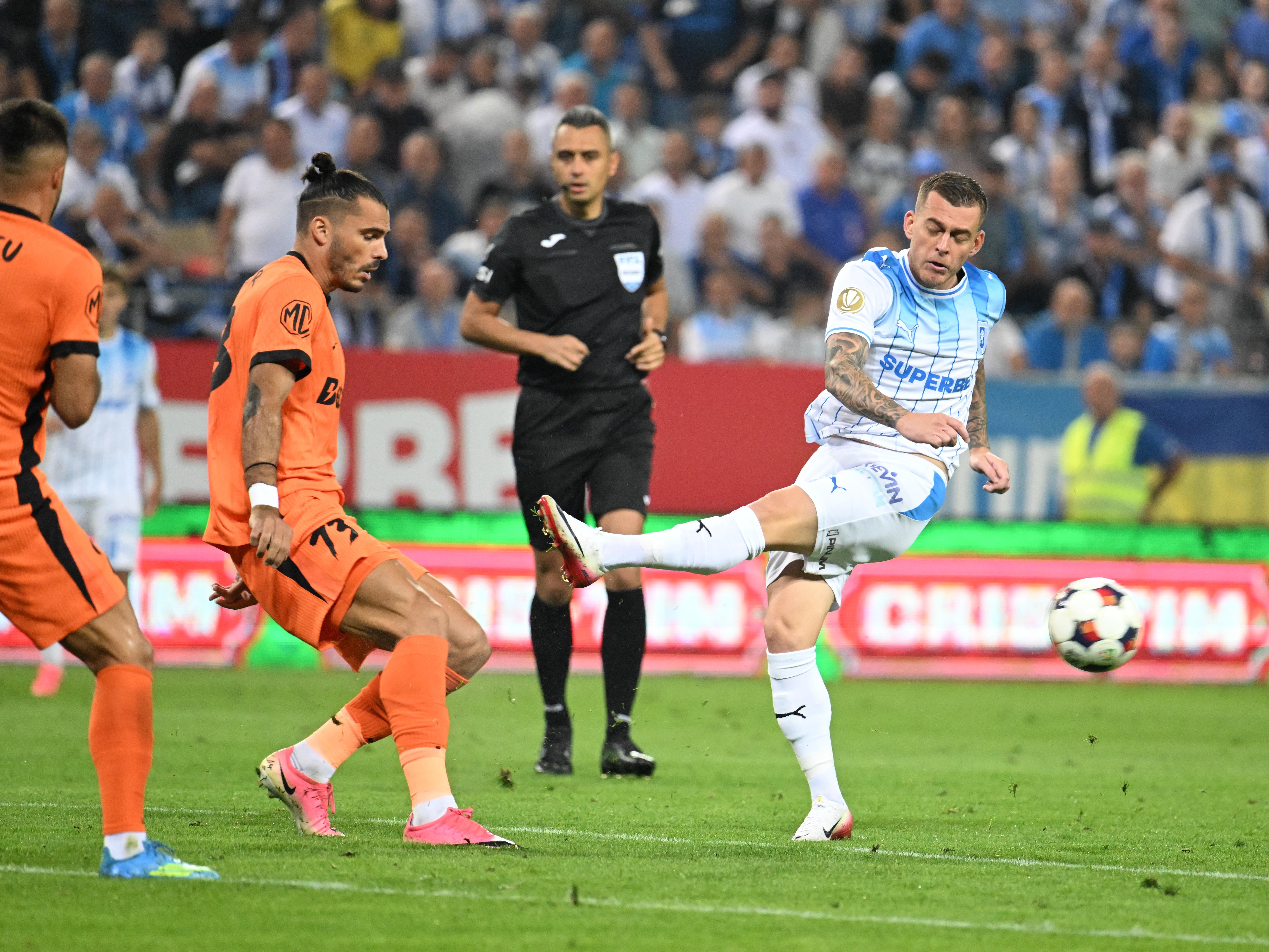 Specialiștii au decis! Cine e favorita la titlu în România: ce se întâmplă cu FCSB