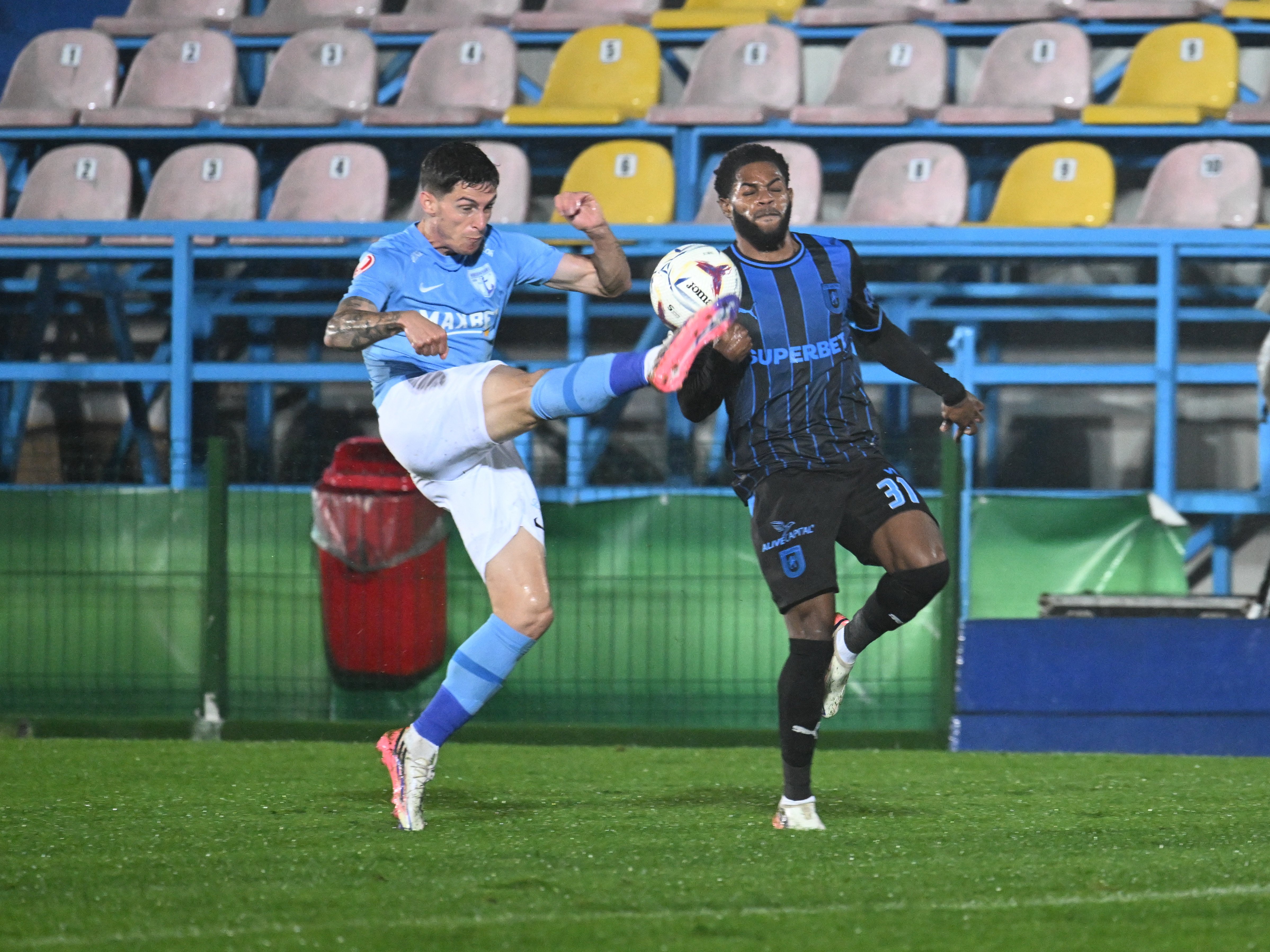 CUPA ROMÂNIEI | FC Voluntari - Universitatea Craiova 1-0, ACUM pe Sport.ro! AUTOGOL înainte de pauză