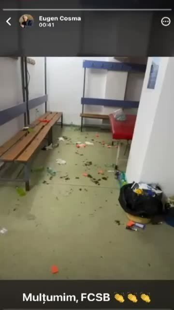 Vestiar fcsb 1