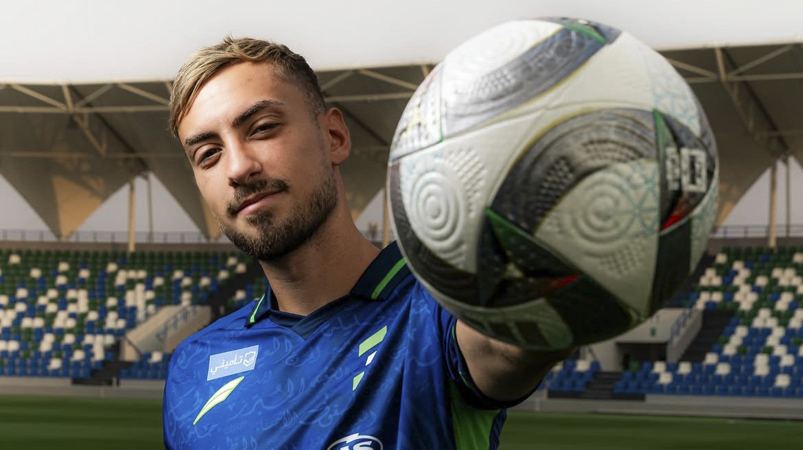 A plecat de la FCSB, iar azi dă de niște jucători uriași pe care îi vedea la televizor!