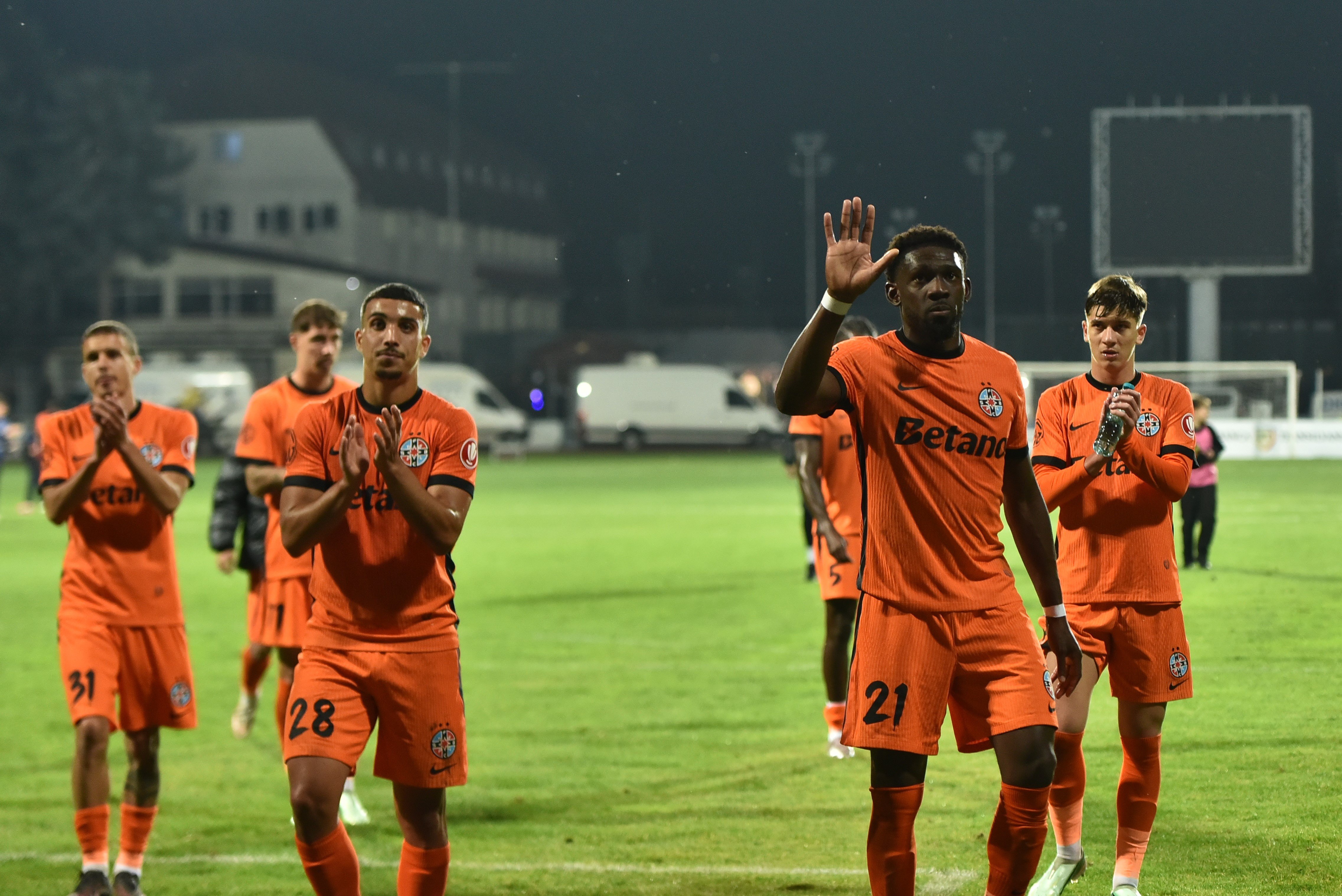 Cea mai dură reacție după eșecul lui FCSB de la Bistrița: "Dacă nu poți, lasă-te!"