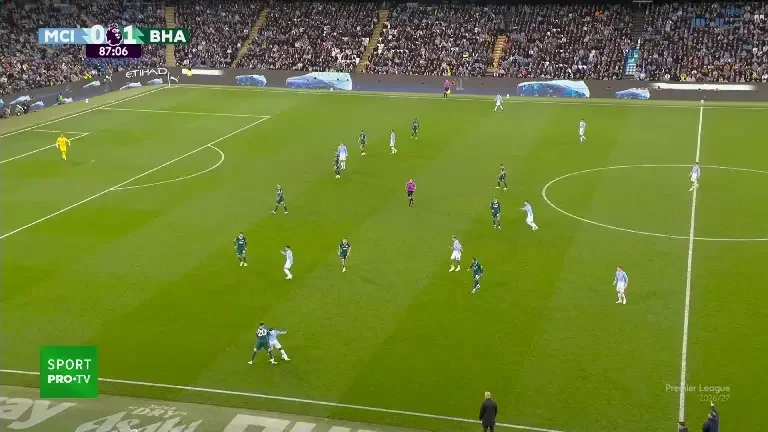Jack Hinshelwood, aproape de gol în Manchester City - Brighton după ce l-a lobat pe Donnarumma (VOYO SPORT 1)