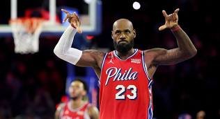 LeBron James, la cel mai bun meci la noua sa echipă din NBA!