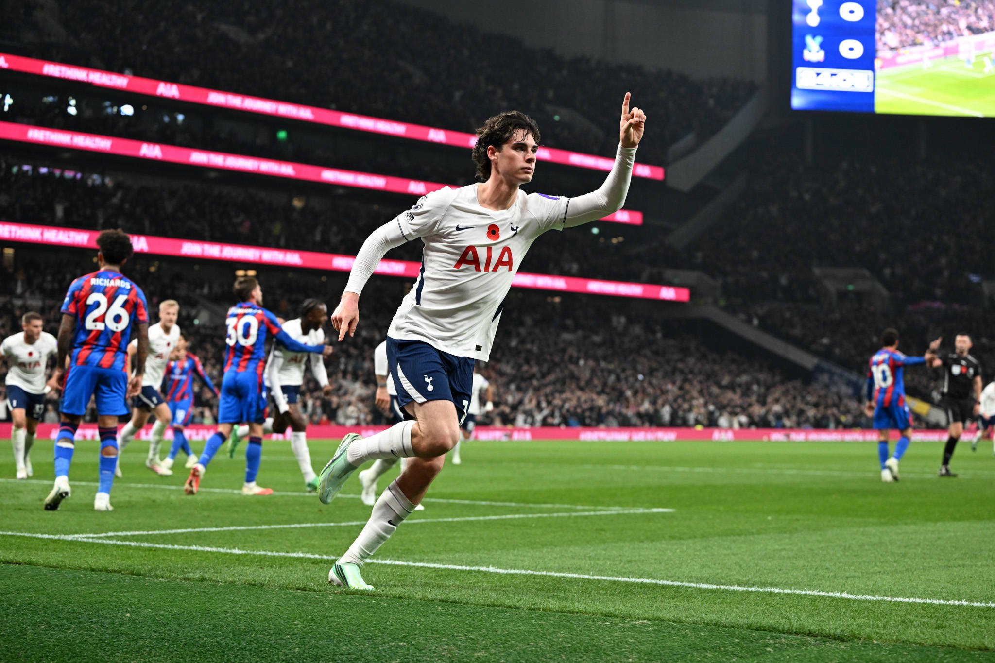 Tottenham - Crystal Palace 1-0, ACUM pe VOYO SPORT 1! Gazdele, în avantaj. „Vulturii” au rămas în 10 oameni