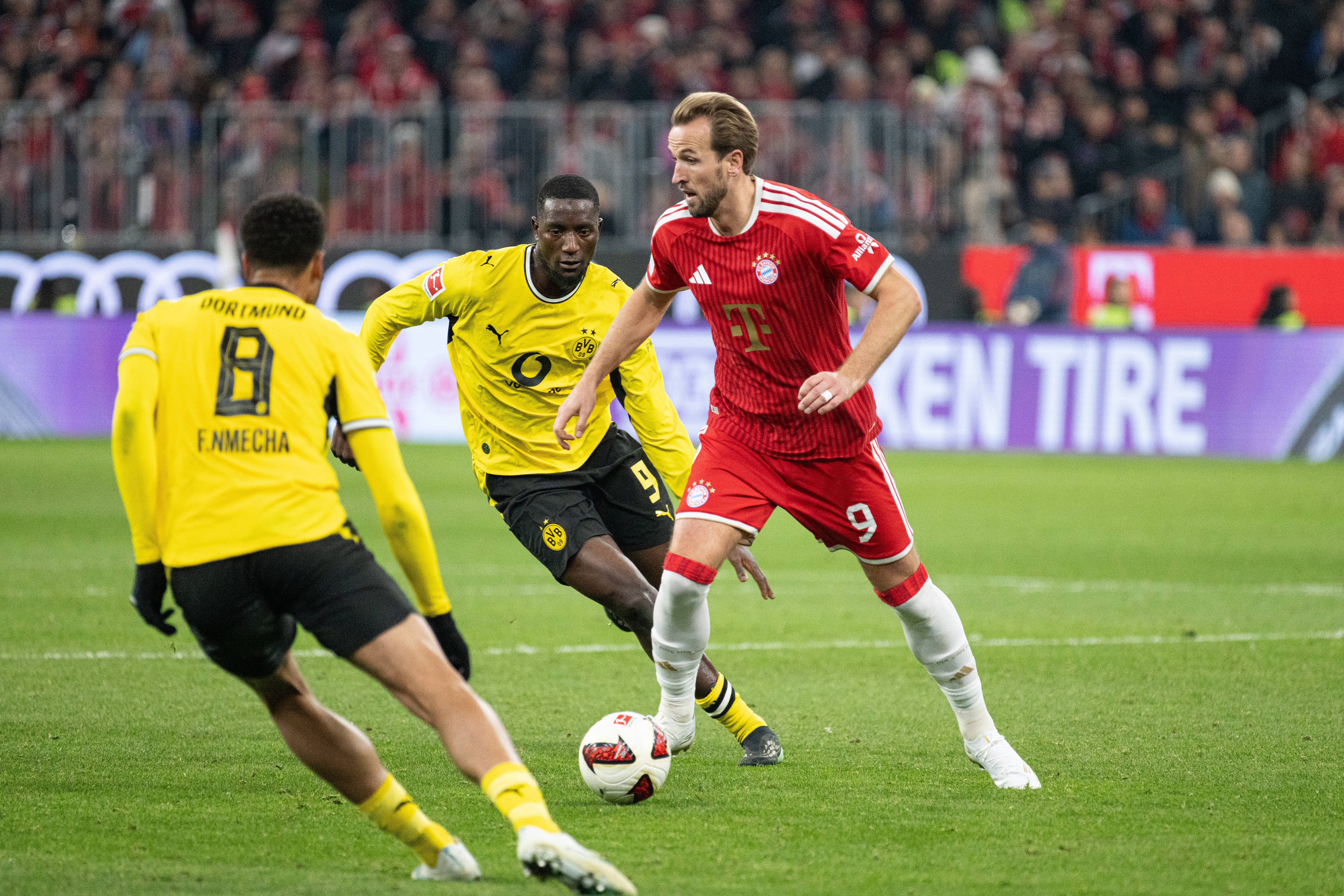 Echilibru în fruntea Bundesliga după Bayern Munchen - Borussia Dortmund 2-2